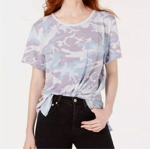 WE THE FREE WOMENS CAMO TOP LAVENDER PURPLE ROUND NECK CAP SLEEVES SZ L